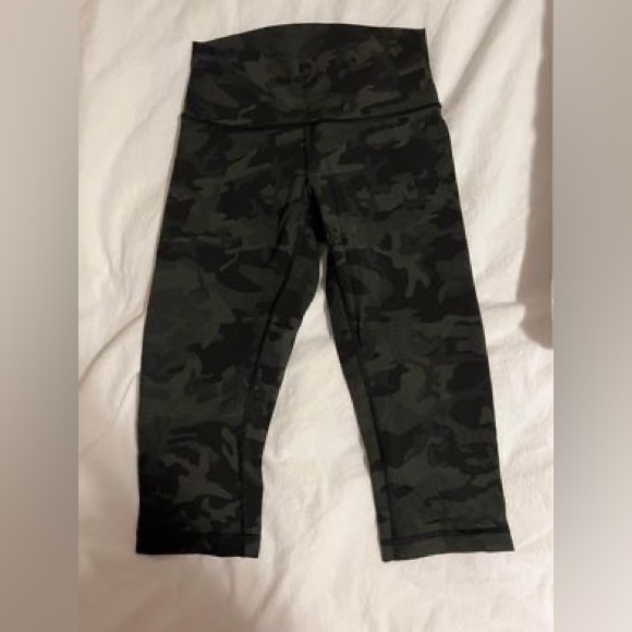 Lululemon leggings - Picture 1 of 1